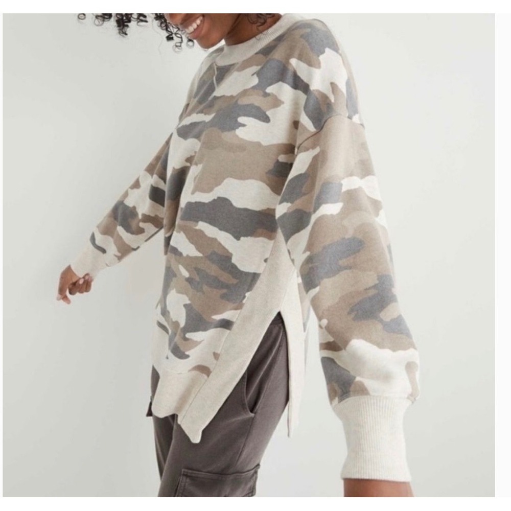 Aerie Camo Oversized Crewneck Sweatshirt Neutral Tan Grey Side Slits Small